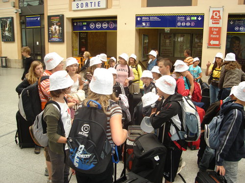 gare Saint-Lazare -- Cliquez pour voir l'image en entier
